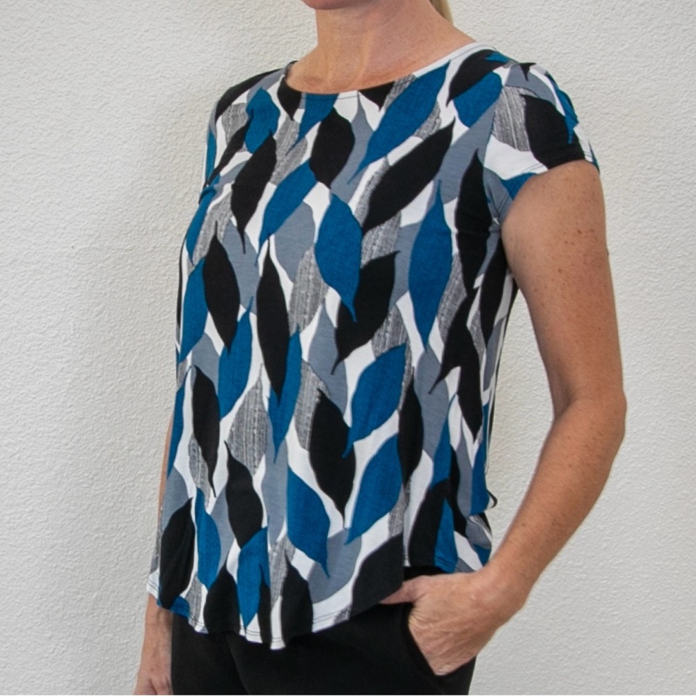 Alfani top, turquoise blue, black and gray leaf pattern, boat neck. Small. New